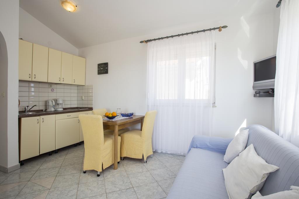Guest House Croatia Fažana Екстериор снимка