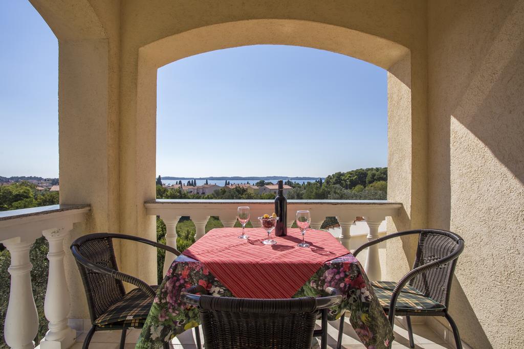 Guest House Croatia Fažana Екстериор снимка
